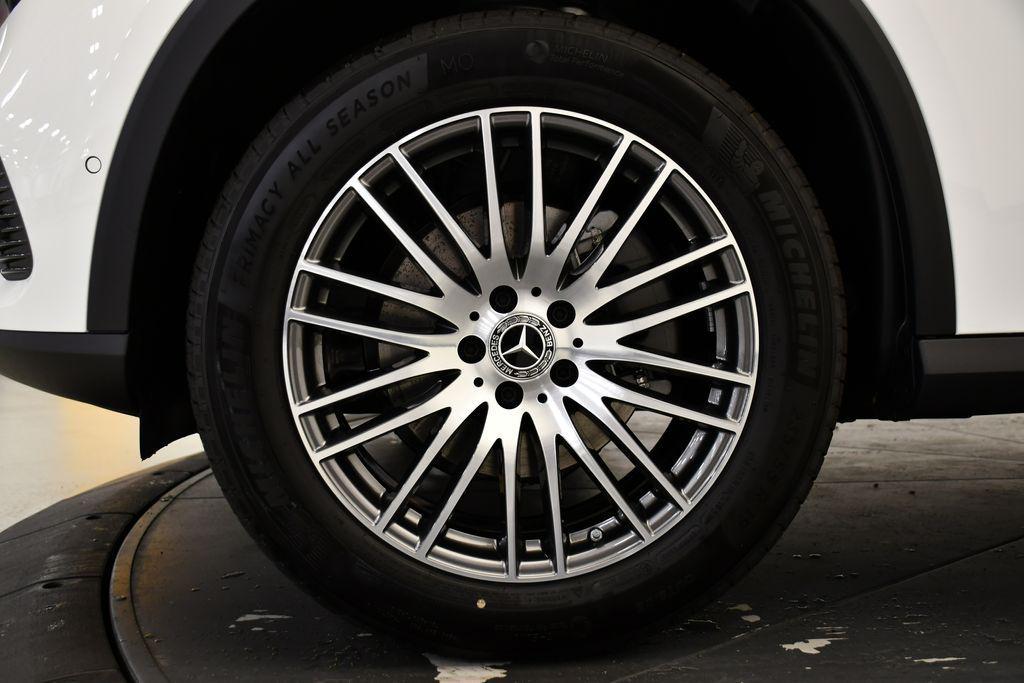 new 2026 Mercedes-Benz GLC 300 car, priced at $54,335