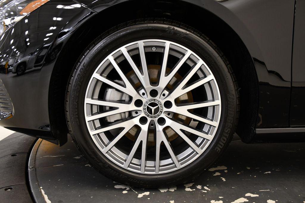 new 2025 Mercedes-Benz CLA 250 car, priced at $45,500