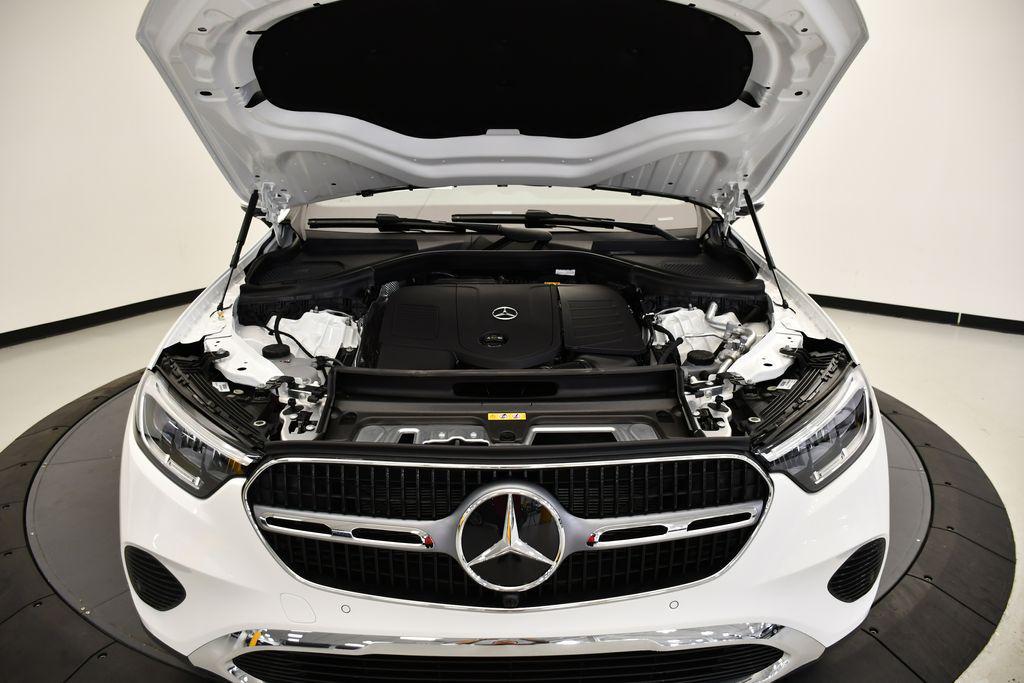 new 2026 Mercedes-Benz GLC 300 car, priced at $54,335