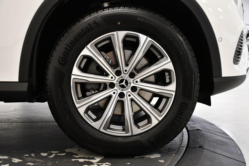 new 2026 Mercedes-Benz GLC 300 car, priced at $54,335