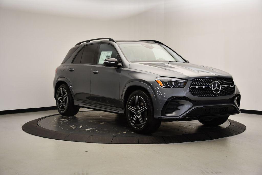new 2025 Mercedes-Benz GLE 580 car, priced at $95,445