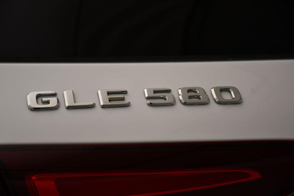 new 2026 Mercedes-Benz GLE 580 car, priced at $91,445
