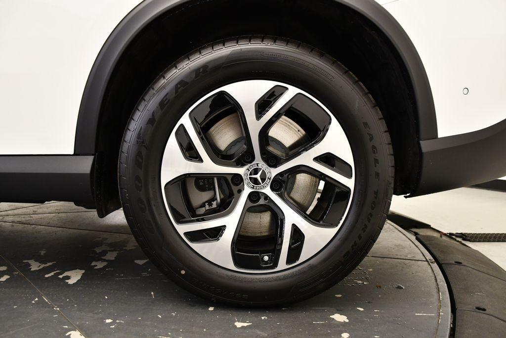 used 2025 Mercedes-Benz GLC 350e car, priced at $54,632