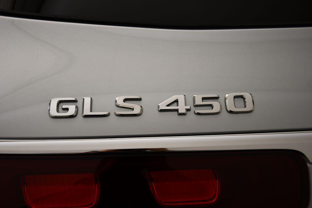 new 2025 Mercedes-Benz GLS 450 car, priced at $97,215