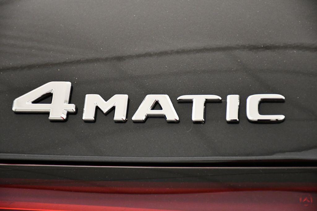 new 2025 Mercedes-Benz GLC 300 car, priced at $60,610