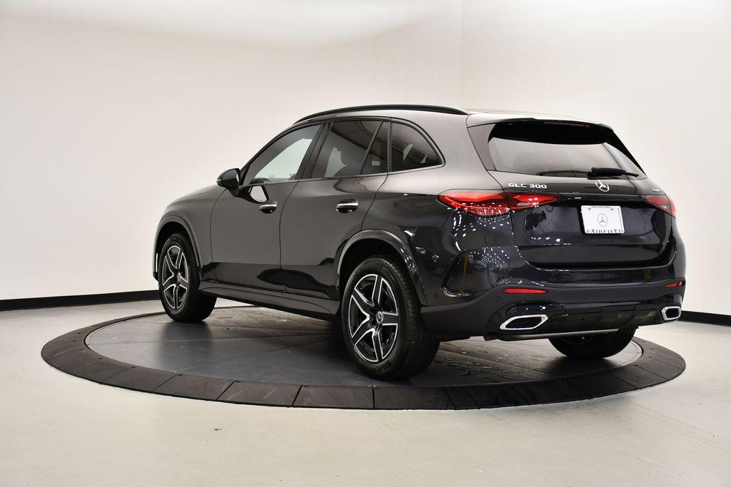 new 2025 Mercedes-Benz GLC 300 car, priced at $60,610