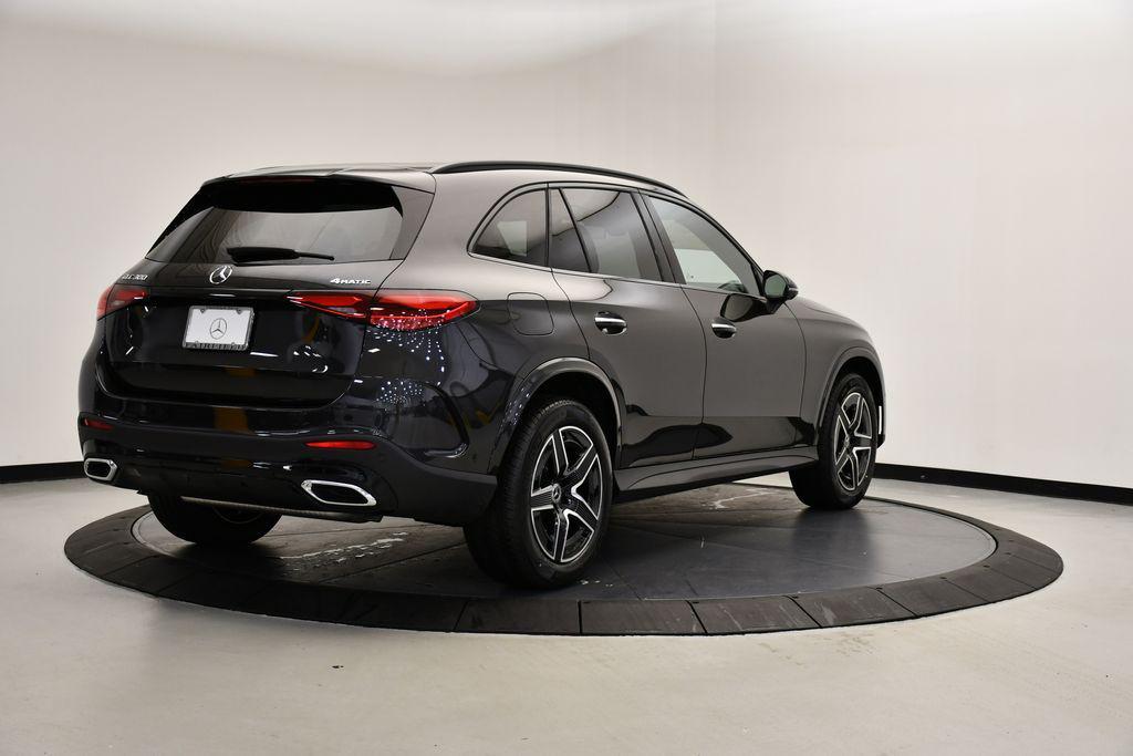 new 2025 Mercedes-Benz GLC 300 car, priced at $60,610