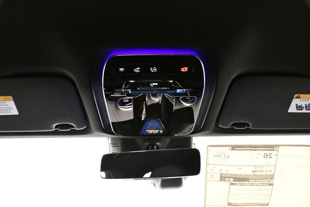 new 2025 Mercedes-Benz GLC 300 car, priced at $60,610