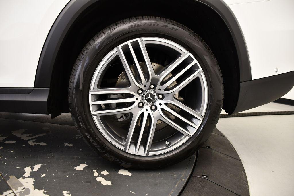 new 2025 Mercedes-Benz GLS 450 car, priced at $90,730