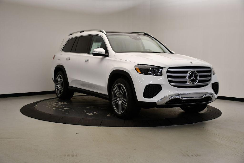 new 2025 Mercedes-Benz GLS 450 car, priced at $90,730