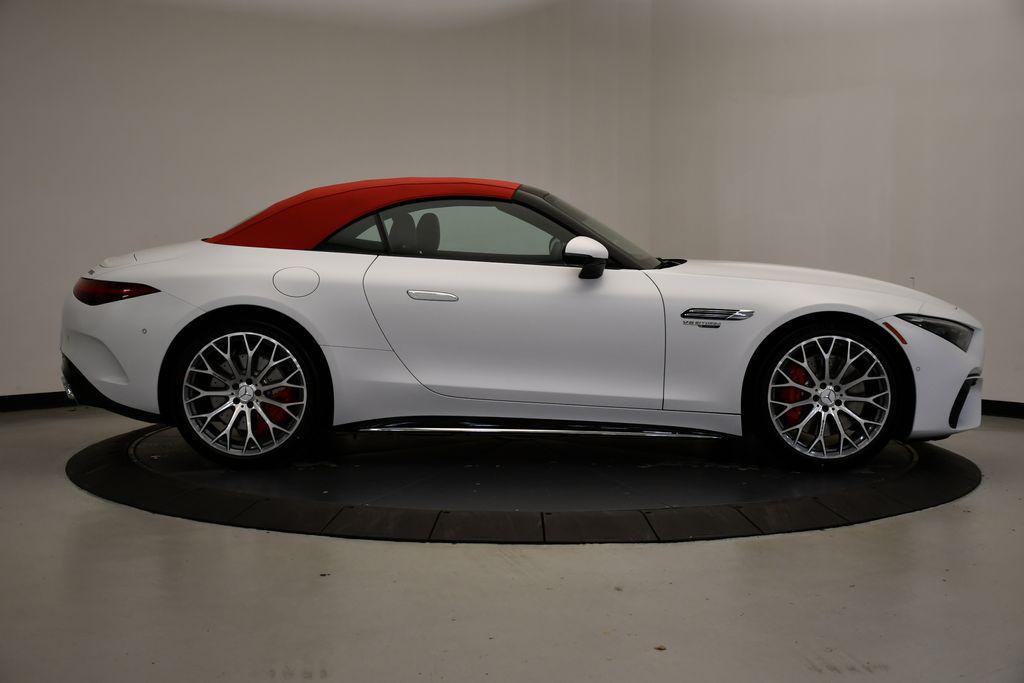 new 2026 Mercedes-Benz AMG SL 55 car, priced at $158,860