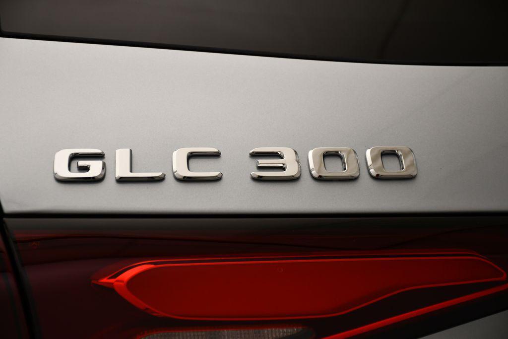 new 2026 Mercedes-Benz GLC 300 car, priced at $59,260