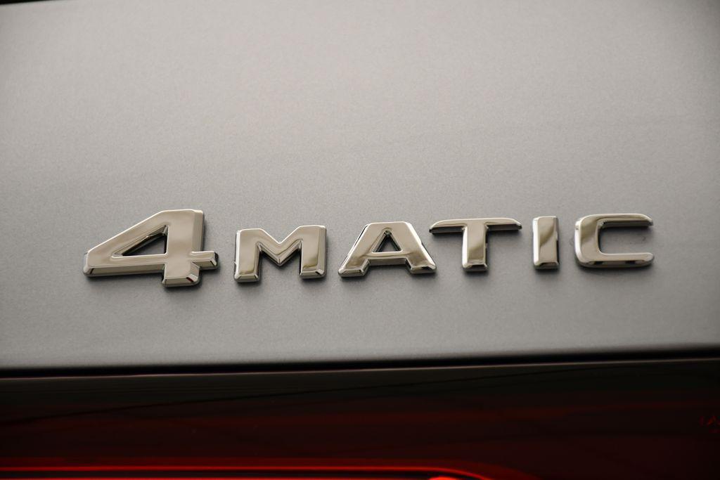 new 2026 Mercedes-Benz GLC 300 car, priced at $59,260
