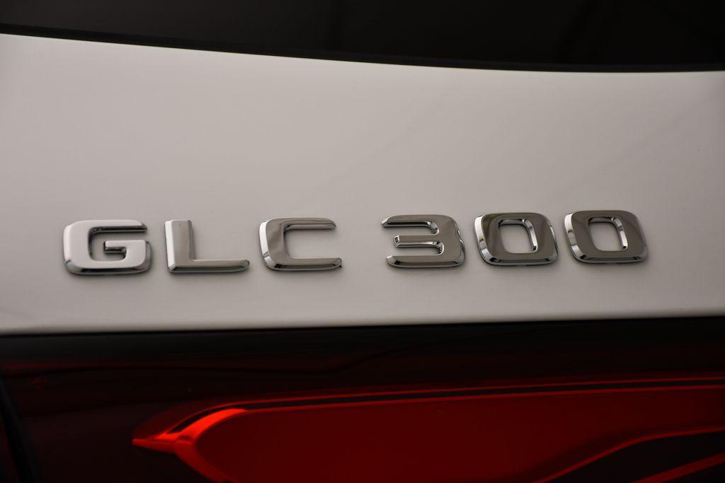 new 2025 Mercedes-Benz GLC 300 car, priced at $53,035
