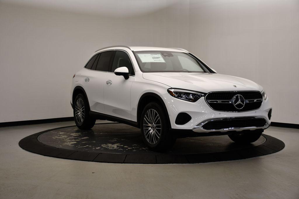 new 2025 Mercedes-Benz GLC 300 car, priced at $53,035