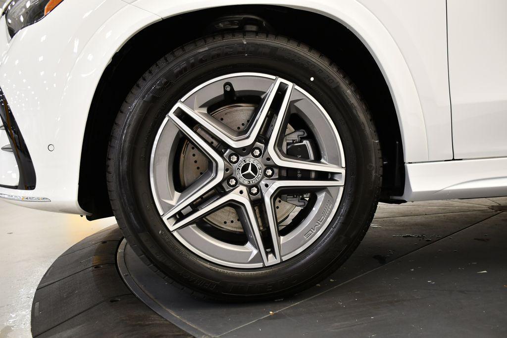 new 2026 Mercedes-Benz GLE 450 car, priced at $77,495