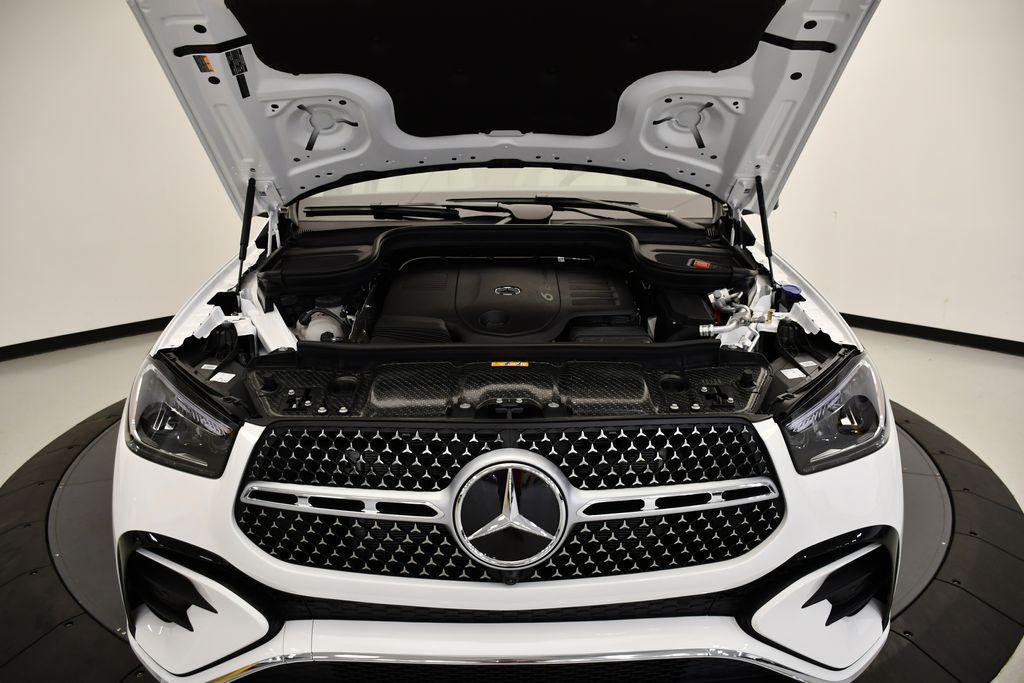 new 2026 Mercedes-Benz GLE 450 car, priced at $77,495