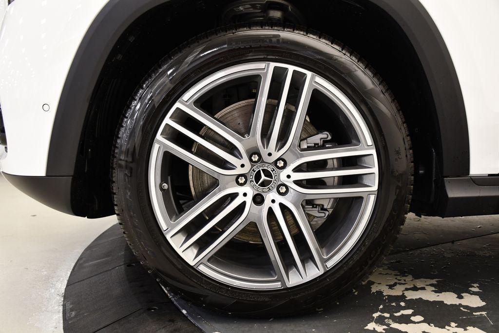 new 2025 Mercedes-Benz GLS 450 car, priced at $91,775
