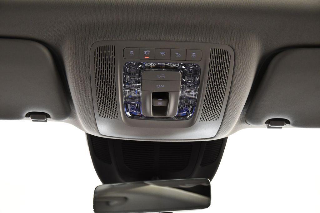 new 2025 Mercedes-Benz GLS 450 car, priced at $100,120