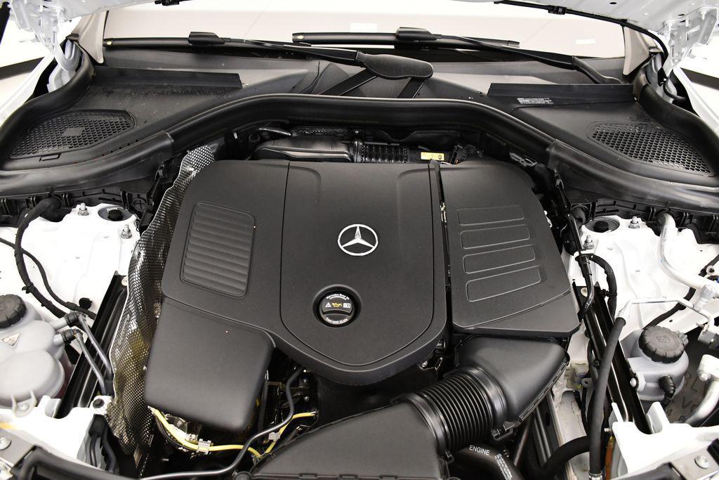 new 2025 Mercedes-Benz GLC 300 car, priced at $53,035