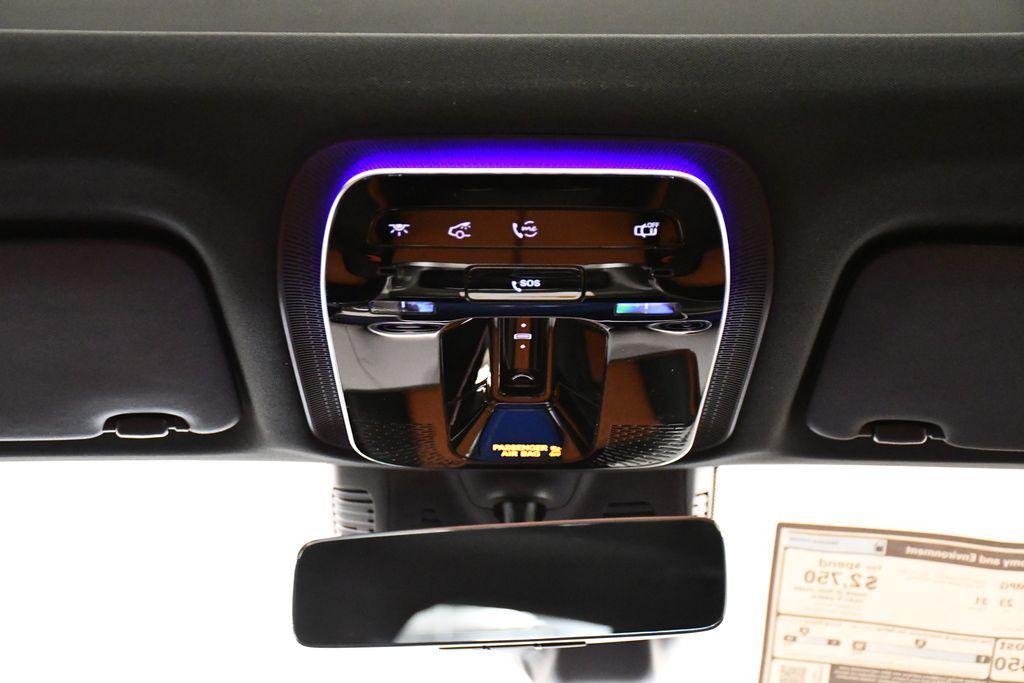 new 2025 Mercedes-Benz GLC 300 car, priced at $60,550