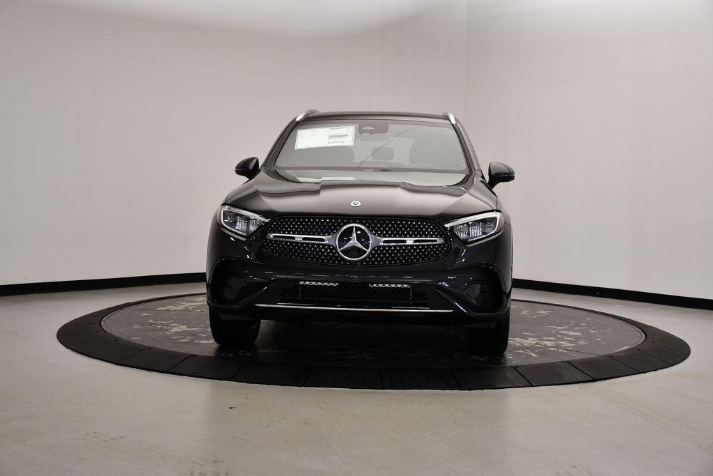 new 2025 Mercedes-Benz GLC 300 car, priced at $60,550