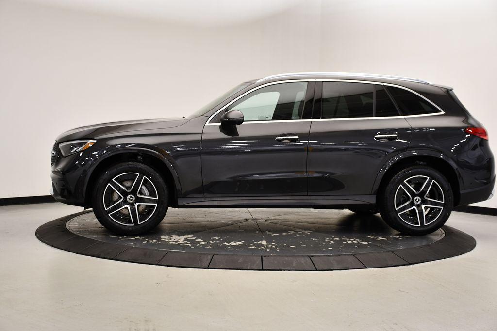 new 2025 Mercedes-Benz GLC 300 car, priced at $60,550