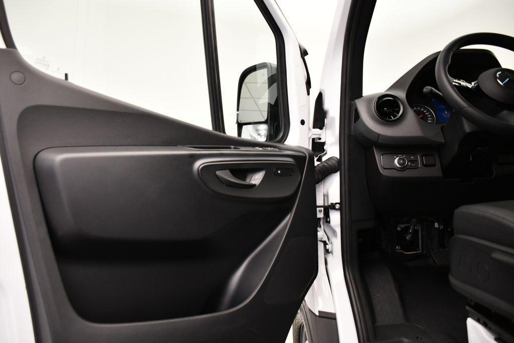 new 2025 Mercedes-Benz Sprinter 2500 car, priced at $55,941