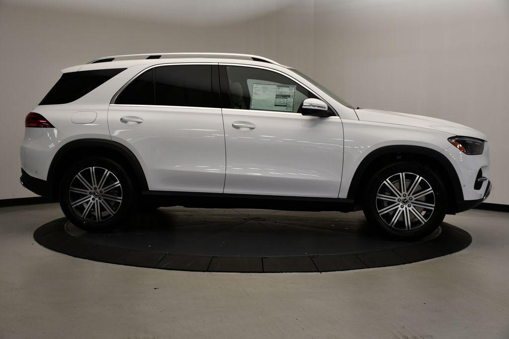 new 2025 Mercedes-Benz GLE 450 car, priced at $73,745
