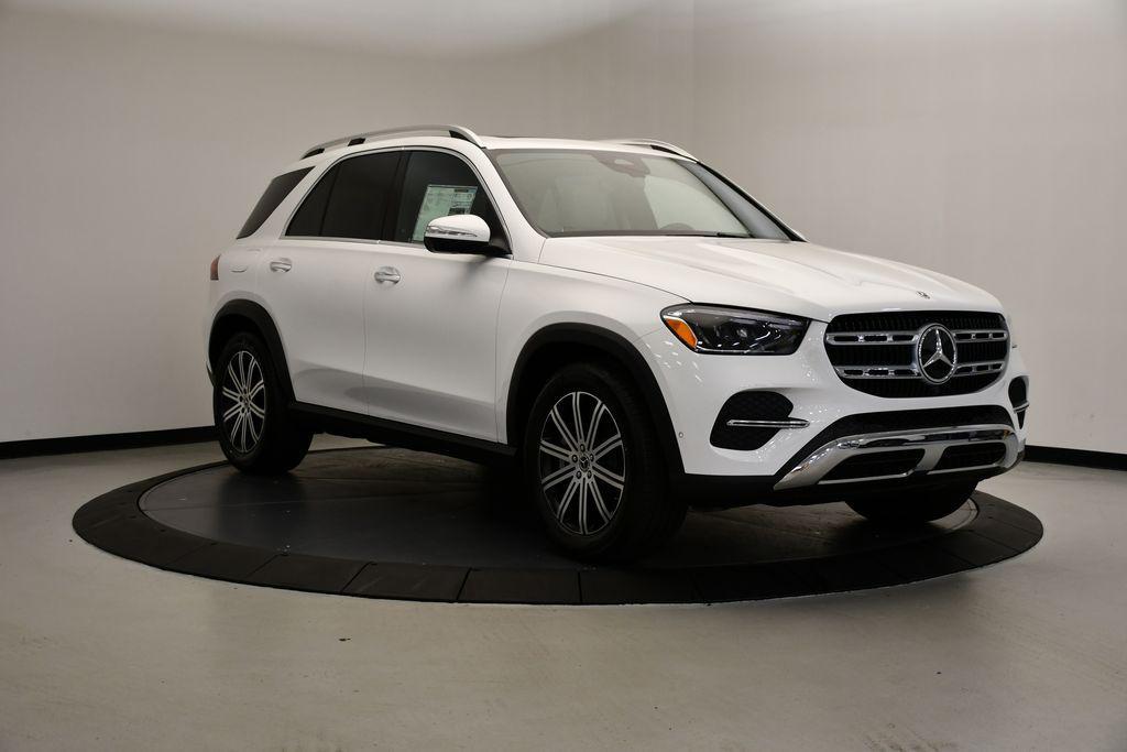 new 2025 Mercedes-Benz GLE 450 car, priced at $73,745