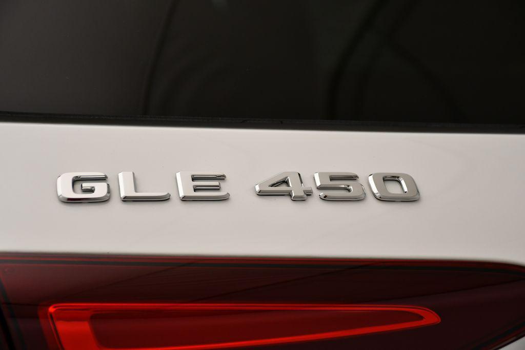 new 2025 Mercedes-Benz GLE 450 car, priced at $73,745