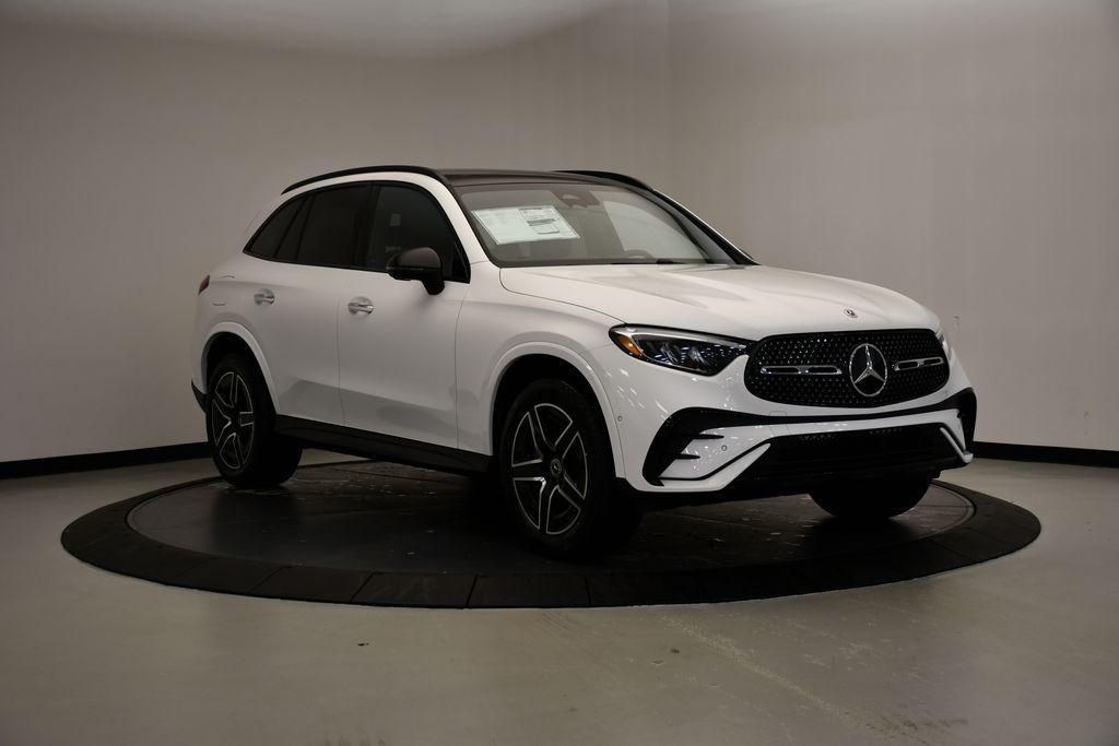 new 2026 Mercedes-Benz GLC 300 car, priced at $60,585