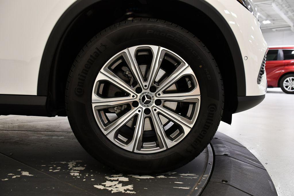 new 2026 Mercedes-Benz GLC 300 car, priced at $54,335