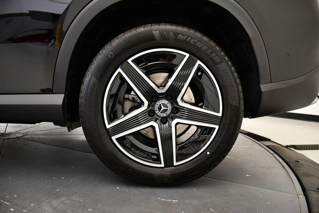 new 2026 Mercedes-Benz GLC 300 car, priced at $54,785