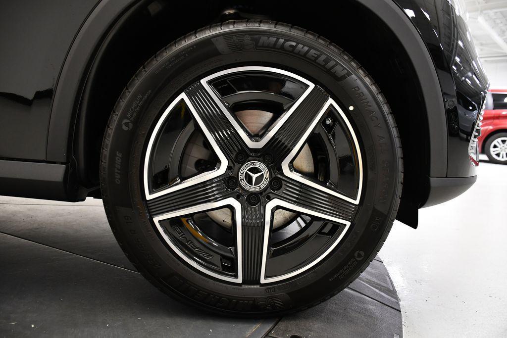 new 2026 Mercedes-Benz GLC 300 car, priced at $54,785