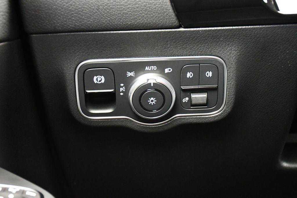 new 2026 Mercedes-Benz GLA 250 car, priced at $50,615