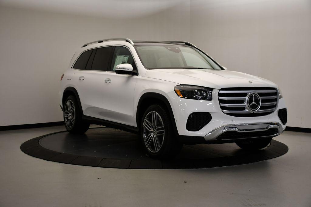 new 2026 Mercedes-Benz GLS 450 car, priced at $92,330