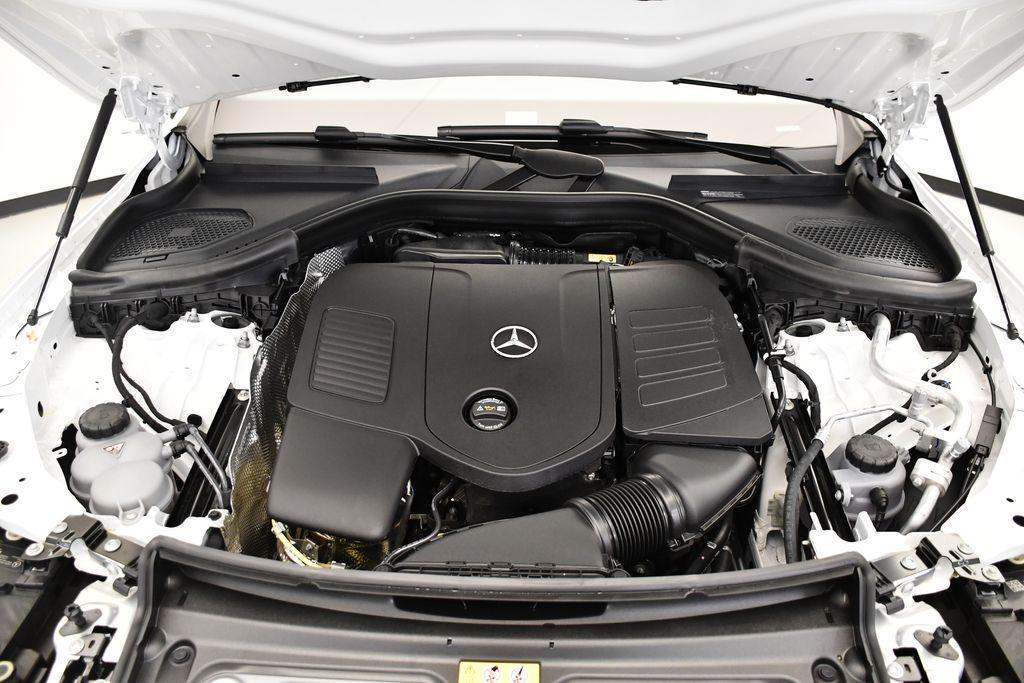 new 2025 Mercedes-Benz GLC 300 car, priced at $53,035