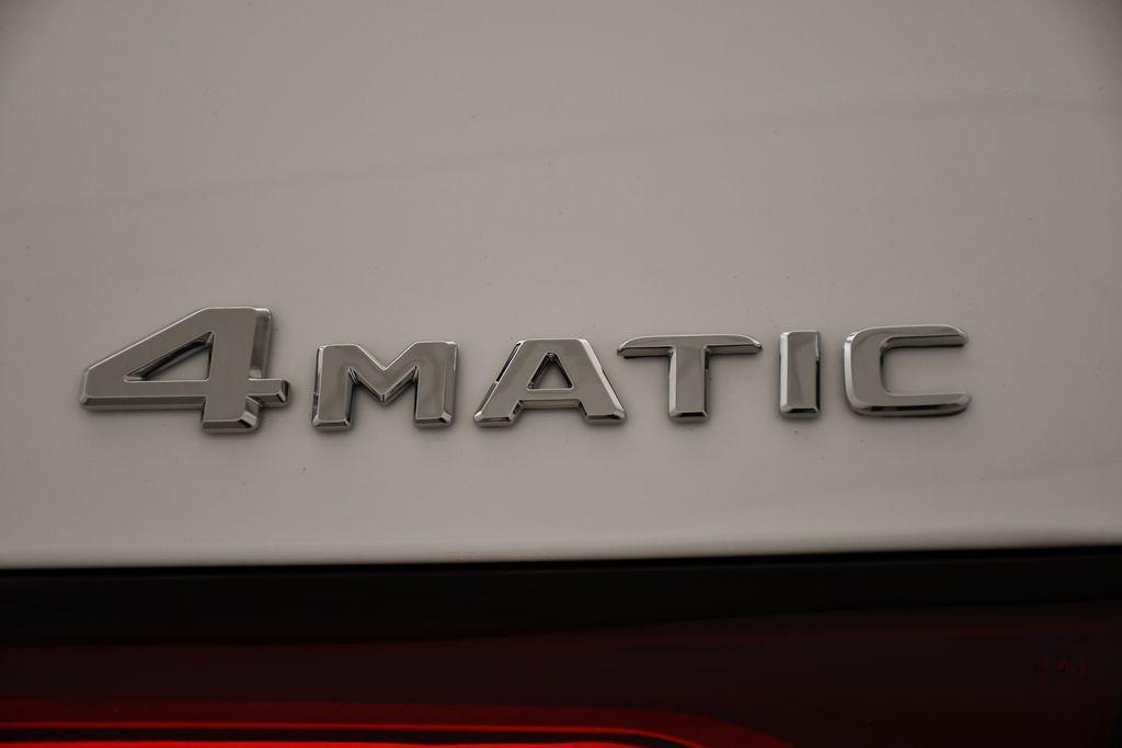 new 2025 Mercedes-Benz GLC 300 car, priced at $53,035