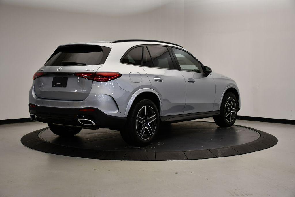 new 2026 Mercedes-Benz GLC 300 car, priced at $58,985