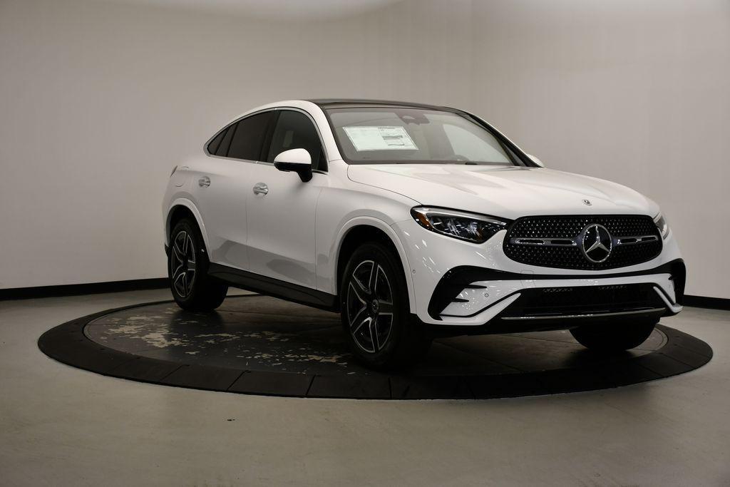 new 2025 Mercedes-Benz GLC 300 car, priced at $63,335