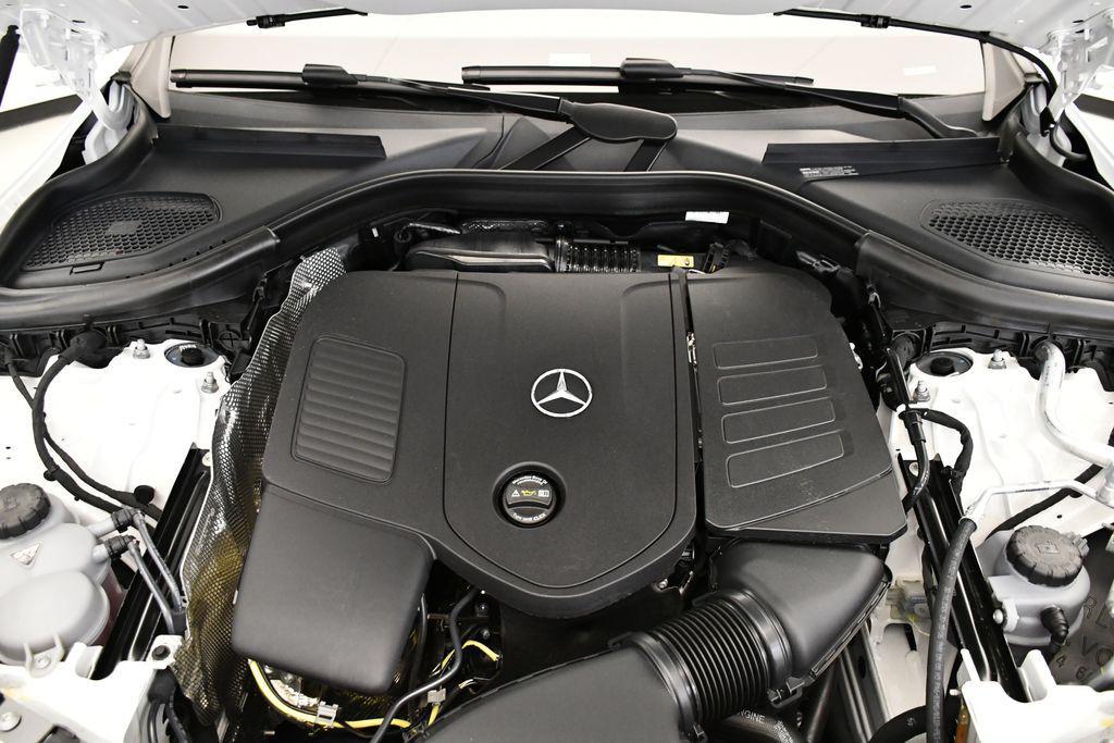 new 2025 Mercedes-Benz GLC 300 car, priced at $63,335
