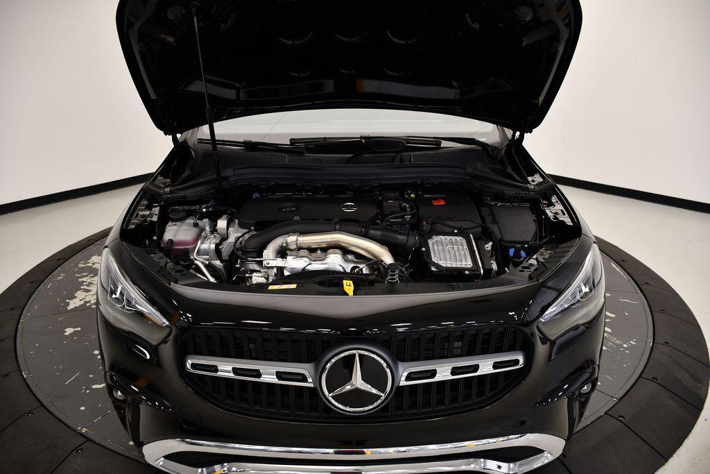 new 2025 Mercedes-Benz GLA 250 car, priced at $50,795