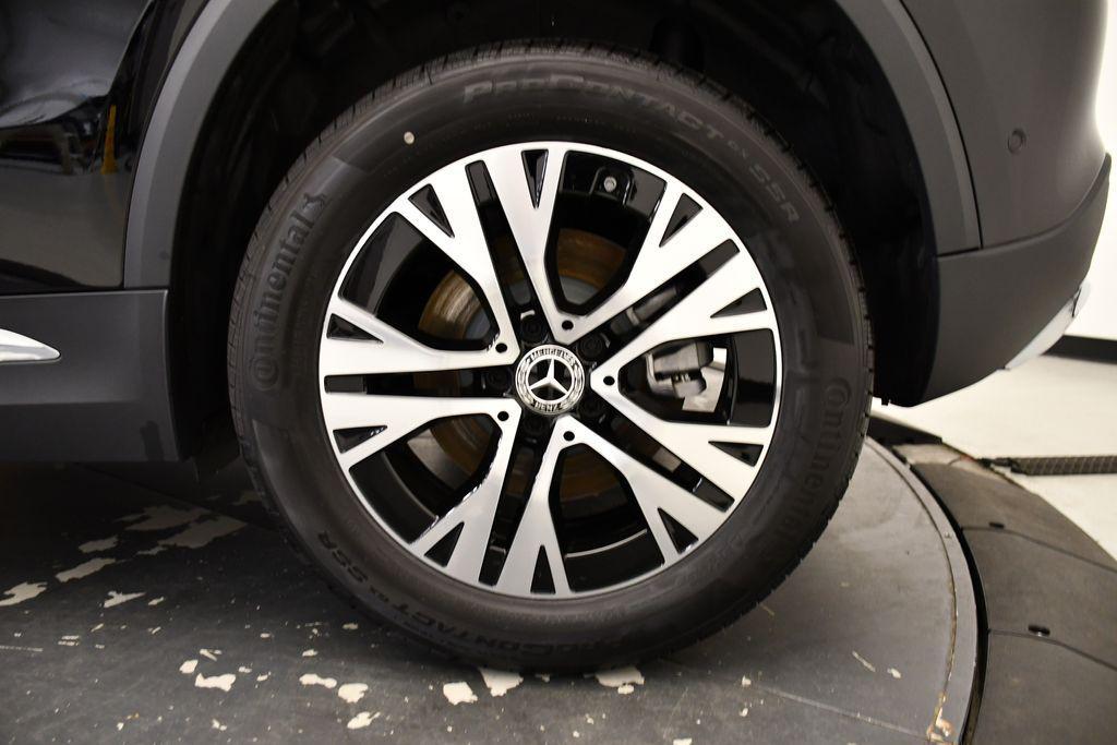 new 2025 Mercedes-Benz GLA 250 car, priced at $50,795
