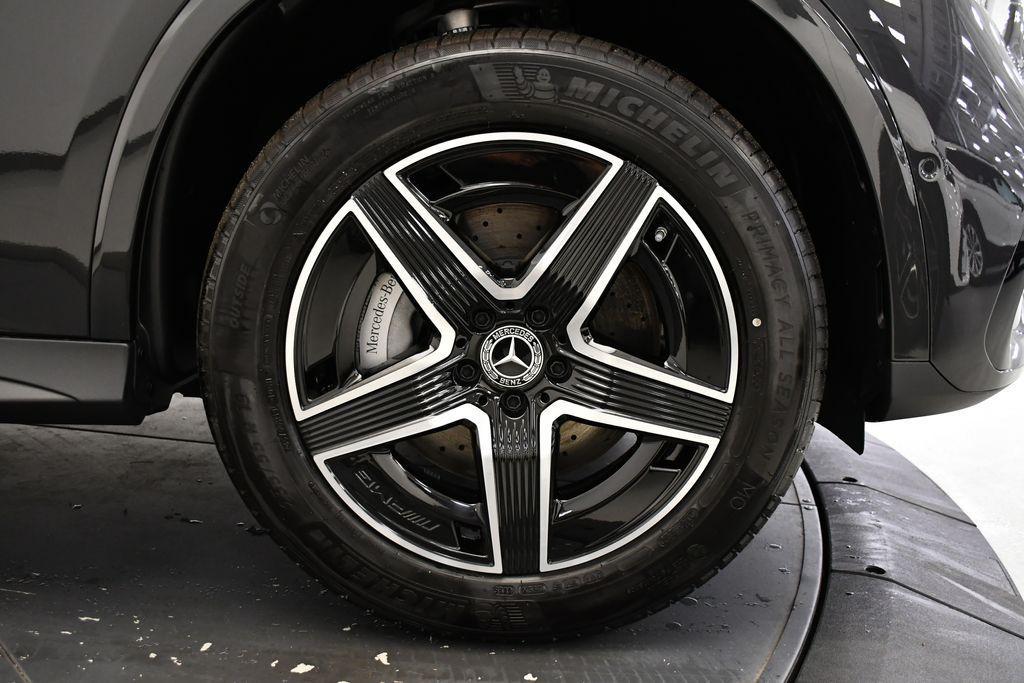 new 2026 Mercedes-Benz GLC 300 car, priced at $70,145
