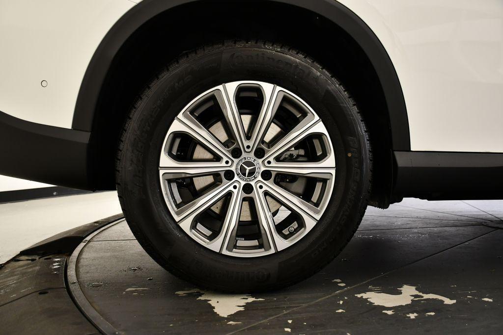 new 2026 Mercedes-Benz GLC 300 car, priced at $54,335