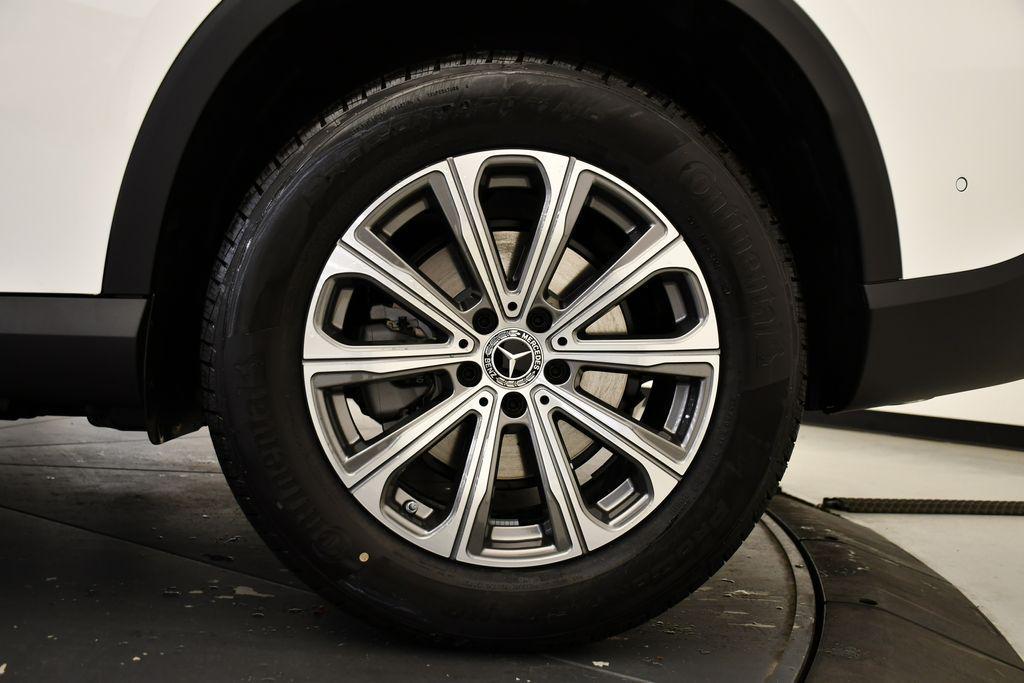 new 2026 Mercedes-Benz GLC 300 car, priced at $54,335