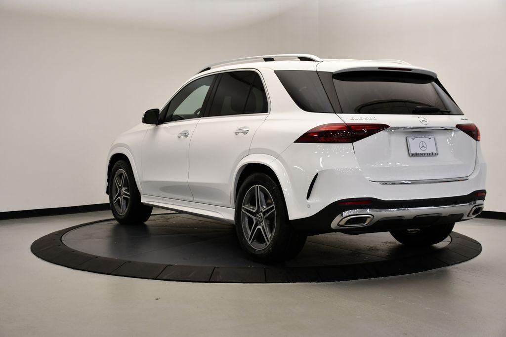 new 2025 Mercedes-Benz GLE 580 car, priced at $90,925