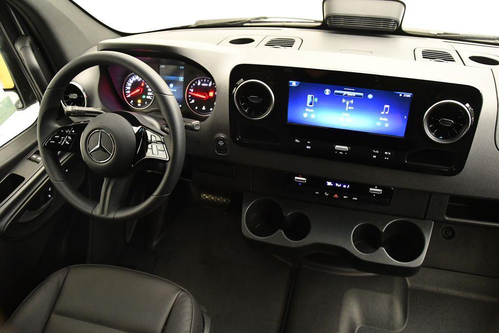 new 2025 Mercedes-Benz Sprinter 2500 car, priced at $72,497