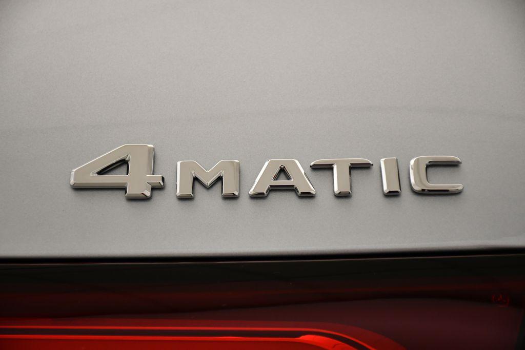 new 2026 Mercedes-Benz GLC 300 car, priced at $59,260